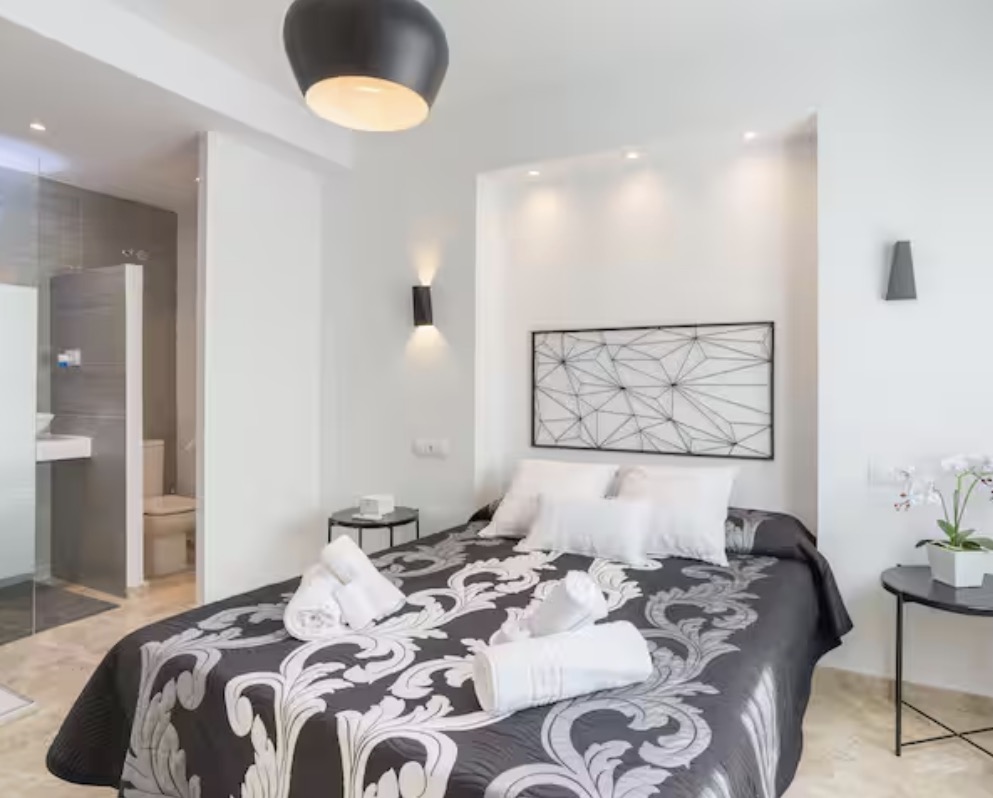 Saturno Apartment en Torremolinos moderno y luminoso con buena ubicación