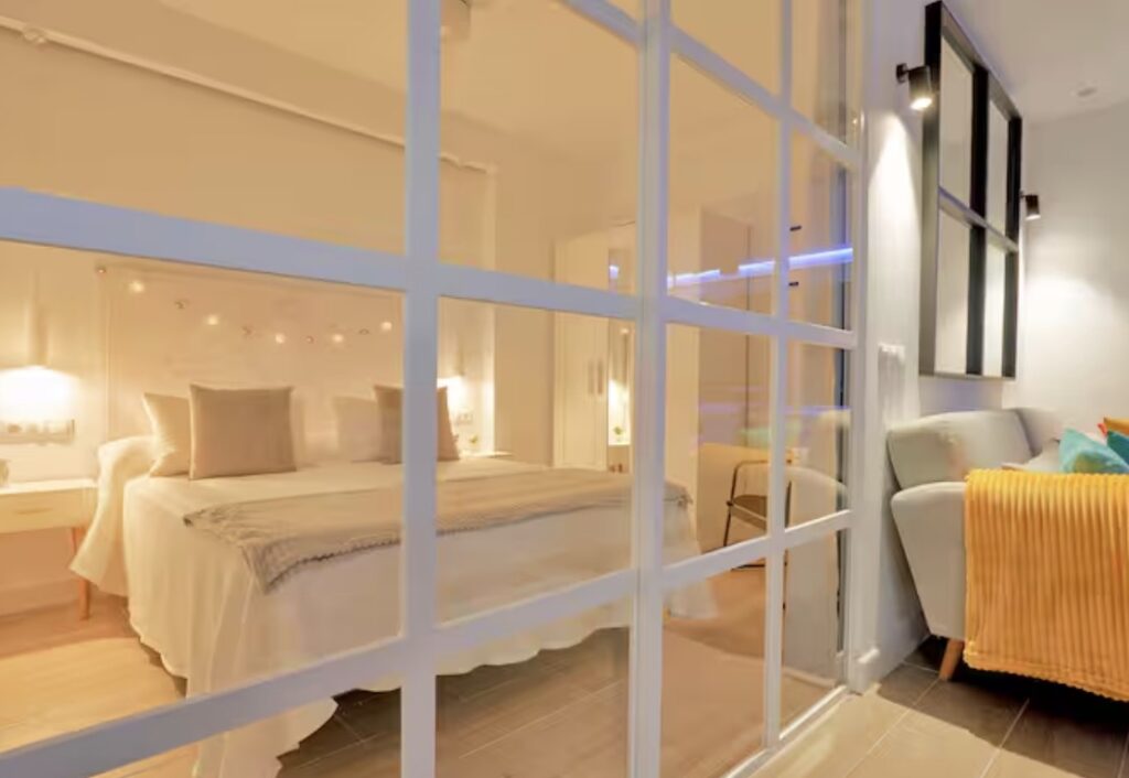 Eden Beach Apartment en Torremolinos en primera línea de playa con vistas al mar
